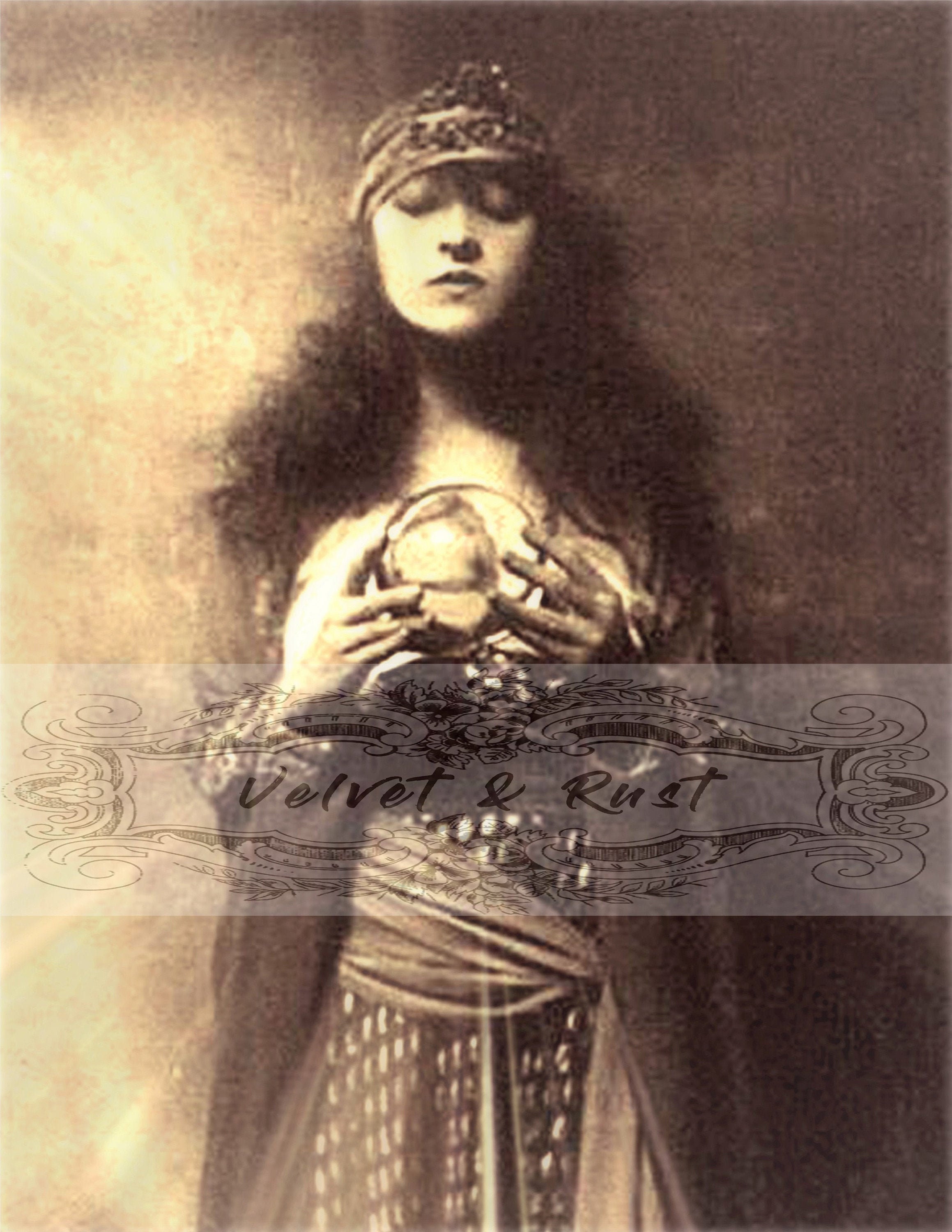 Foto antigua de bruja adivina gitana Tarot bola de cristal Foto antigua de bruja adivina gitana Tarot bola de cristal
