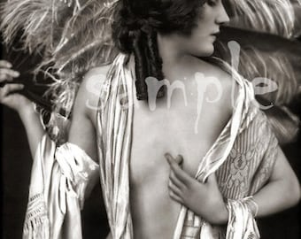 Photo vintage de nu VINTAGE imprimable TÉLÉCHARGEMENT NUMÉRIQUE instantané Belle femme victorienne photo Collage feuille Risque