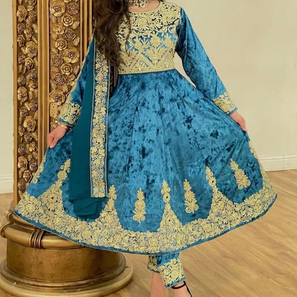 Afghaanse vrouwen traditionele kleding | Afghaanse cultuur | Geborduurde jurk | Afghaanse mode