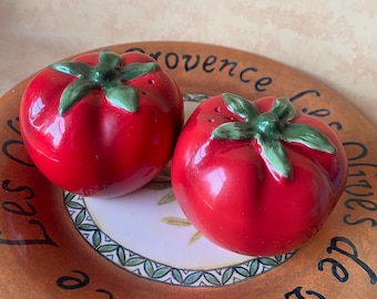 Tomato Salt & Pepper Shakers with box