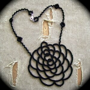 Tatted Lace Statement Necklace Lotus image 2