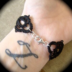 Tatted Slave Bracelet Petals image 5