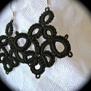 Tatted Lace Earrings Tenebrous Simple image 3