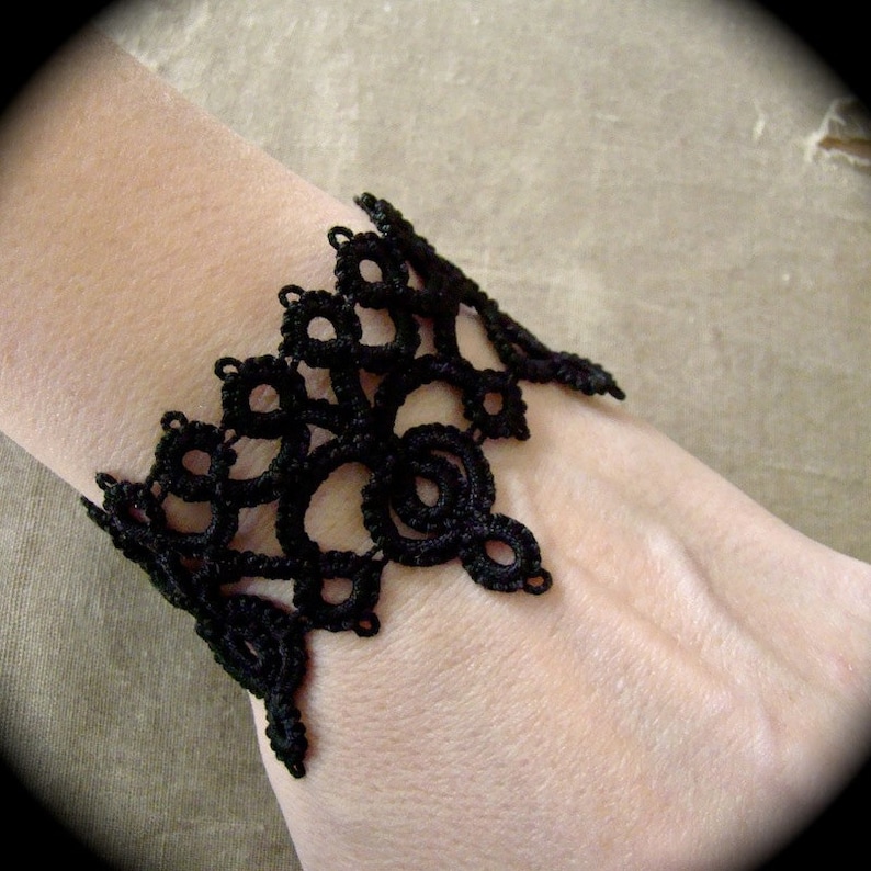 Tatted Lace Cuff Bracelet Diadem Etsy