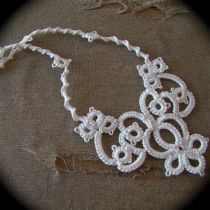 Tatted Lace Necklace The Bride's Garden image 1