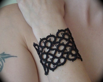 Tatted Lace Cuff Bracelet - Ambrosius