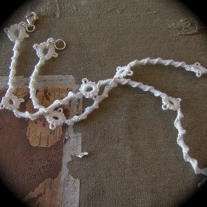 Tatted Lace Necklace The Bride's Garden image 5