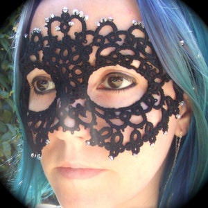 A Kind Of Pale Jewel Tatted Lace Mask image 4