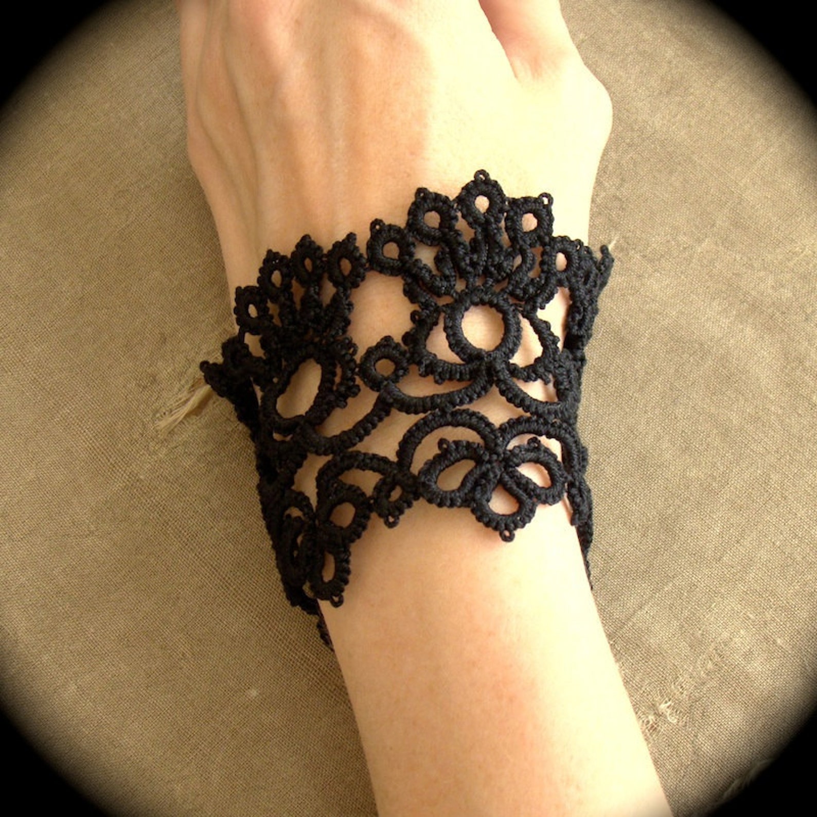 Tatted Lace Cuff Bracelet Silken Road Etsy