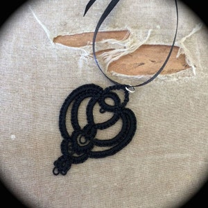 Tatted Lace Pendant - Bleeding Heart Flower Pendant