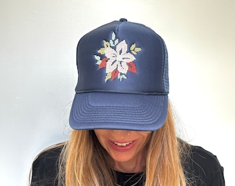 帽子 Navy FAKE AS FLOWERS studed mesh cap NEW ERA 59 FIFTY Cap Flower Embroidery New York Yankees Navy
