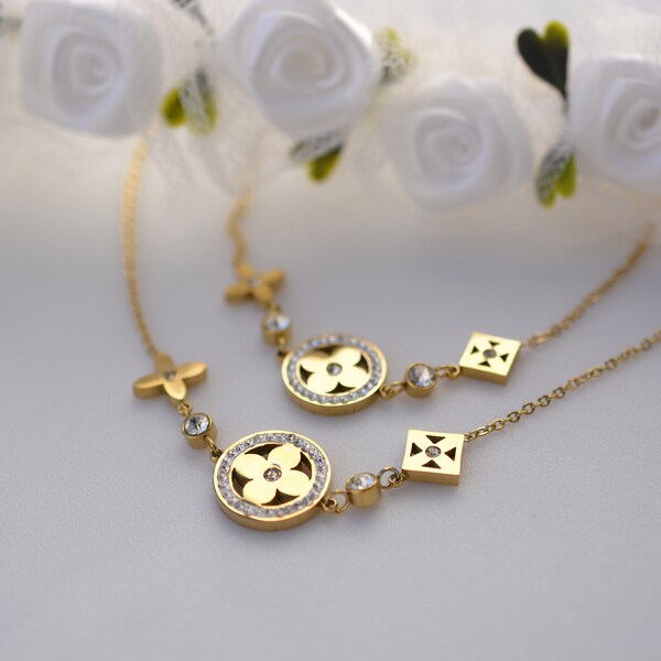 Gold Clover Necklace and Bracelet, Four Leaf Clover, Gold Plated Jewellery, Does Not Fade, Hypoallergenic, Gift For Her