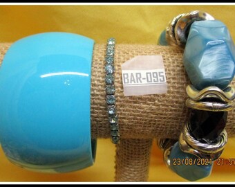 3 pulseras variadas Vintage y modernas 3 enormes diamantes de imitación plateados y negros