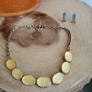 Vintage gele ketting afbeelding 4