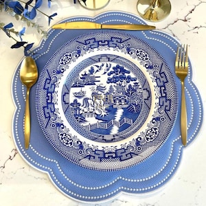 Nurture Light Blue White Handmade Faux Leather Placemat Scalloped Edge Waterproof Embroidered Personalized Table Placemat for Dinning