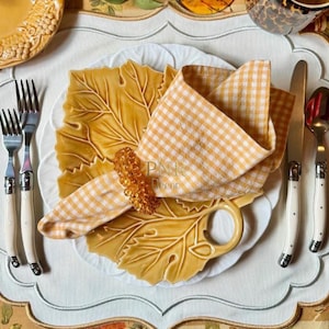 Arista Ivory Gold Silver Handmade Fabric Placemat Waterproof Embroidered Personalized Table Placemat for Dinning Table Fall Table Decor