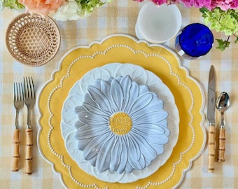 Velora Yellow White Handmade Fabric Placemat Scalloped Edge Embroidered Placemat Set Thanksgiving Fall Table Mat Scallop Embroidered