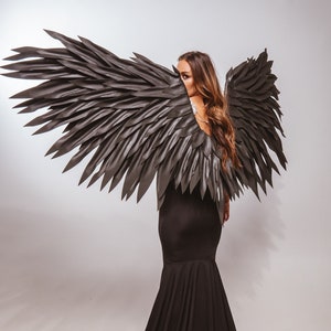 Wings for cosplay photoshoot, black angel wings, cosplay wings, raven costume, halloween cosplay, adult halloween costume, halloween decor