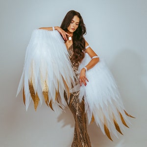 Moving white with gold wings, flexible wings for dance, white and golden angel wings costume, adult halloween costume, halloween party decor