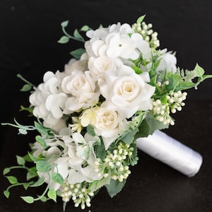 Flower Bouquet, Bridal Bouquet Faux Flower, White Flower Bridal Bouquet, Bridesmaids Bouquet, Wedding Bouquet, Artificial Flower Bouquet