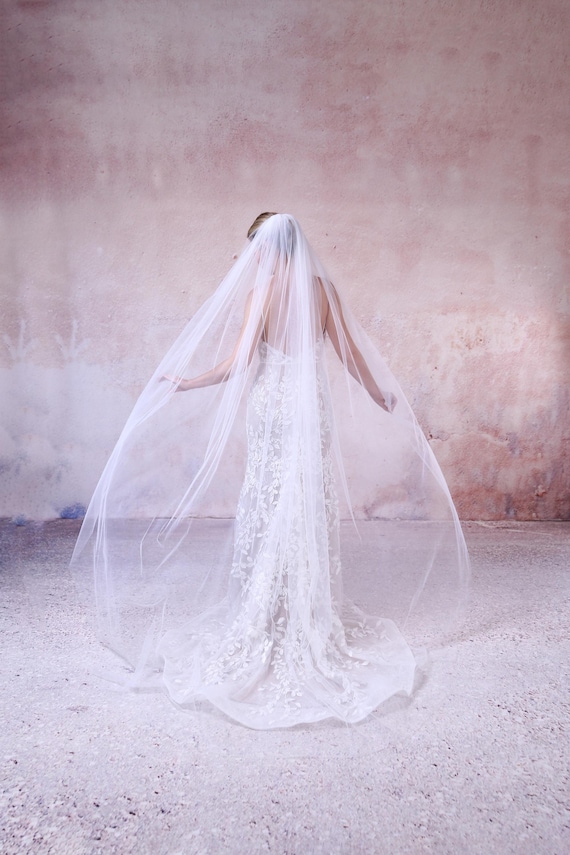 Super Soft Wide Width Bridal Veil - Light Ivory English  display picture 2