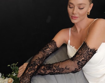 Mangas de novia de encaje con pestañas negras, guantes de boda sin dedos desmontables, mangas de encaje Chantilly