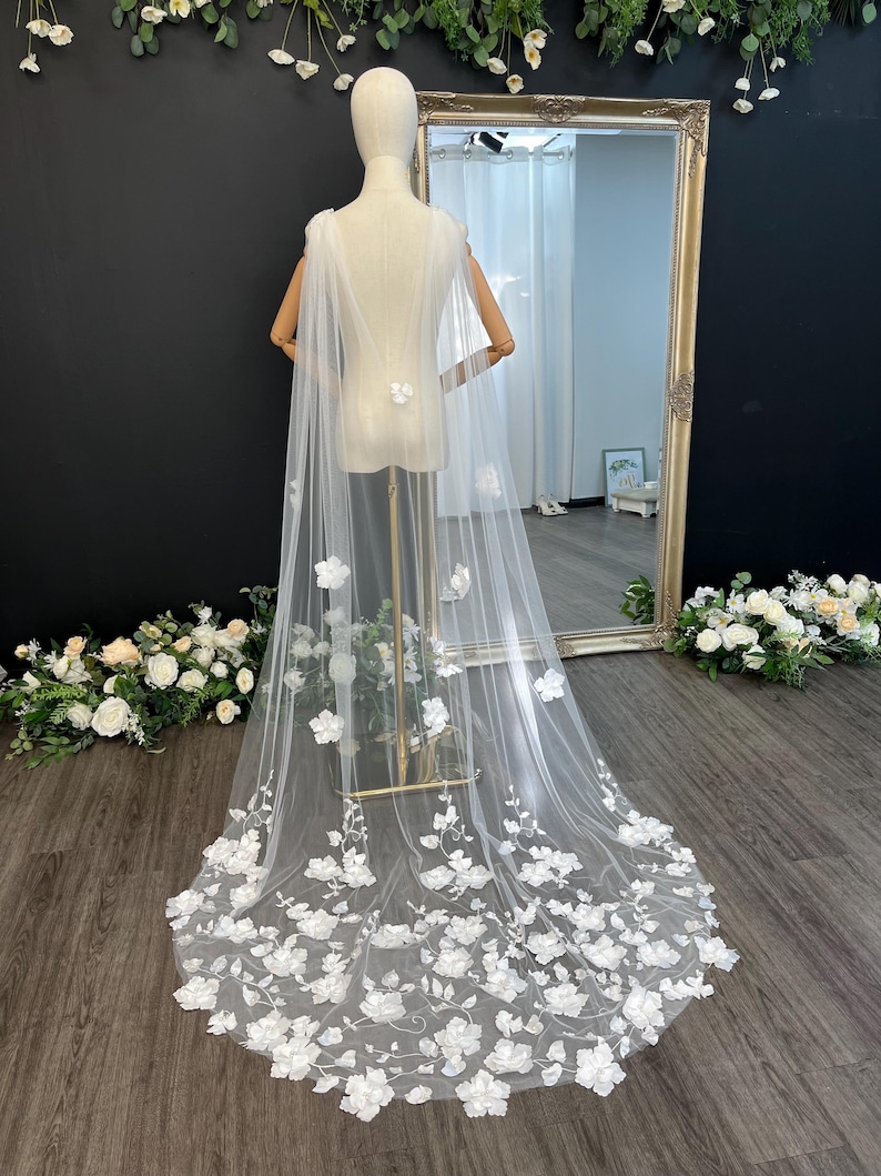 3D Floral Lace Bridal Cape - Cupid - Etsy