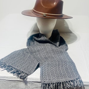 Handwoven Cotten Scarf on Floor Loom (Black/White)