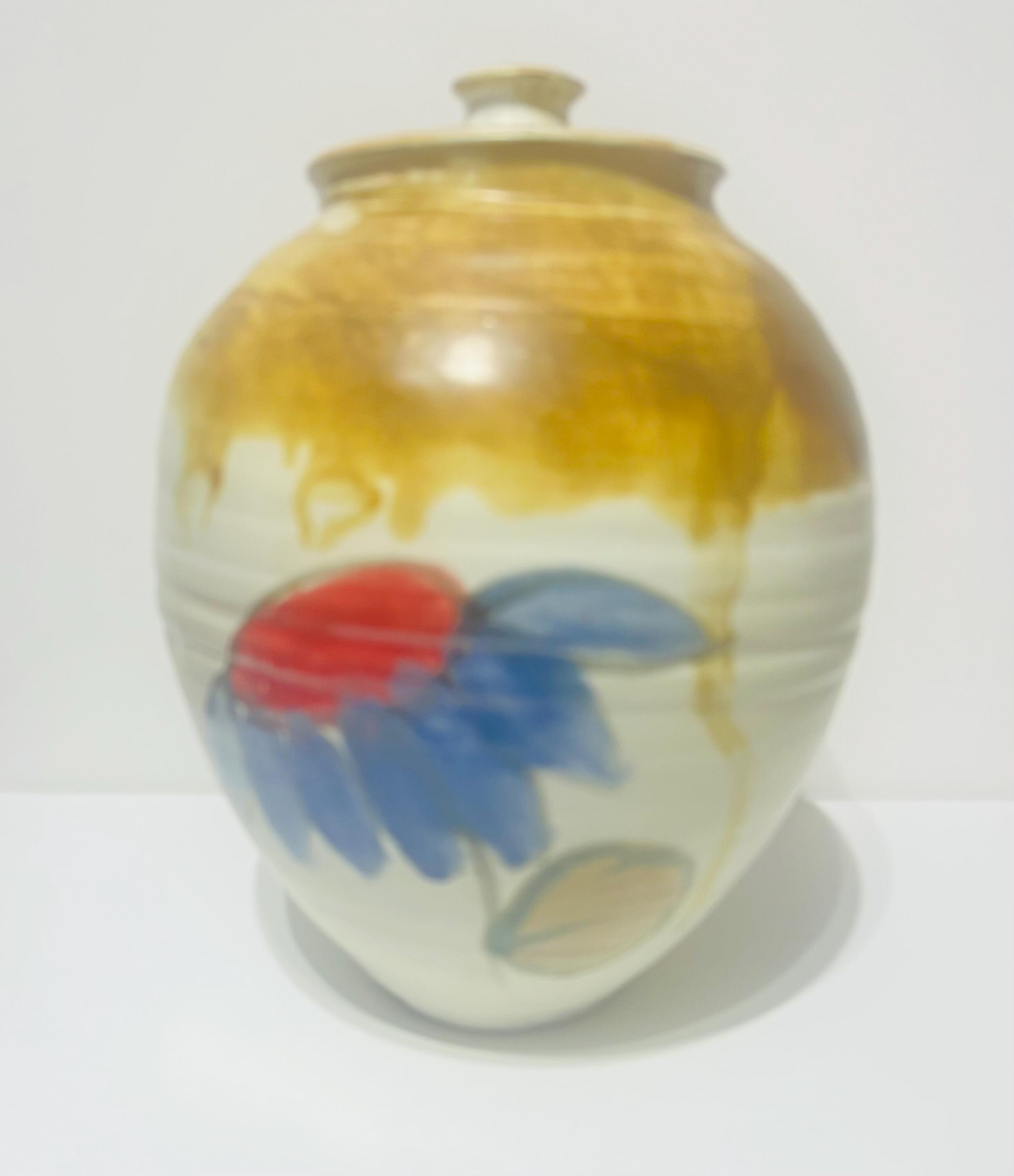 青い花が描かれた蓋付き壺（陶器） - Etsy 日本