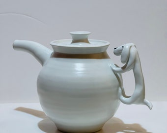 Tea Pot with Dog Handle & Round Bottom