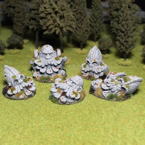 Dwarf Statue Heads, Fantasy Skirmish Miniatures by MoM Miniatures, perfect for Fantasy Wargames and RPGs