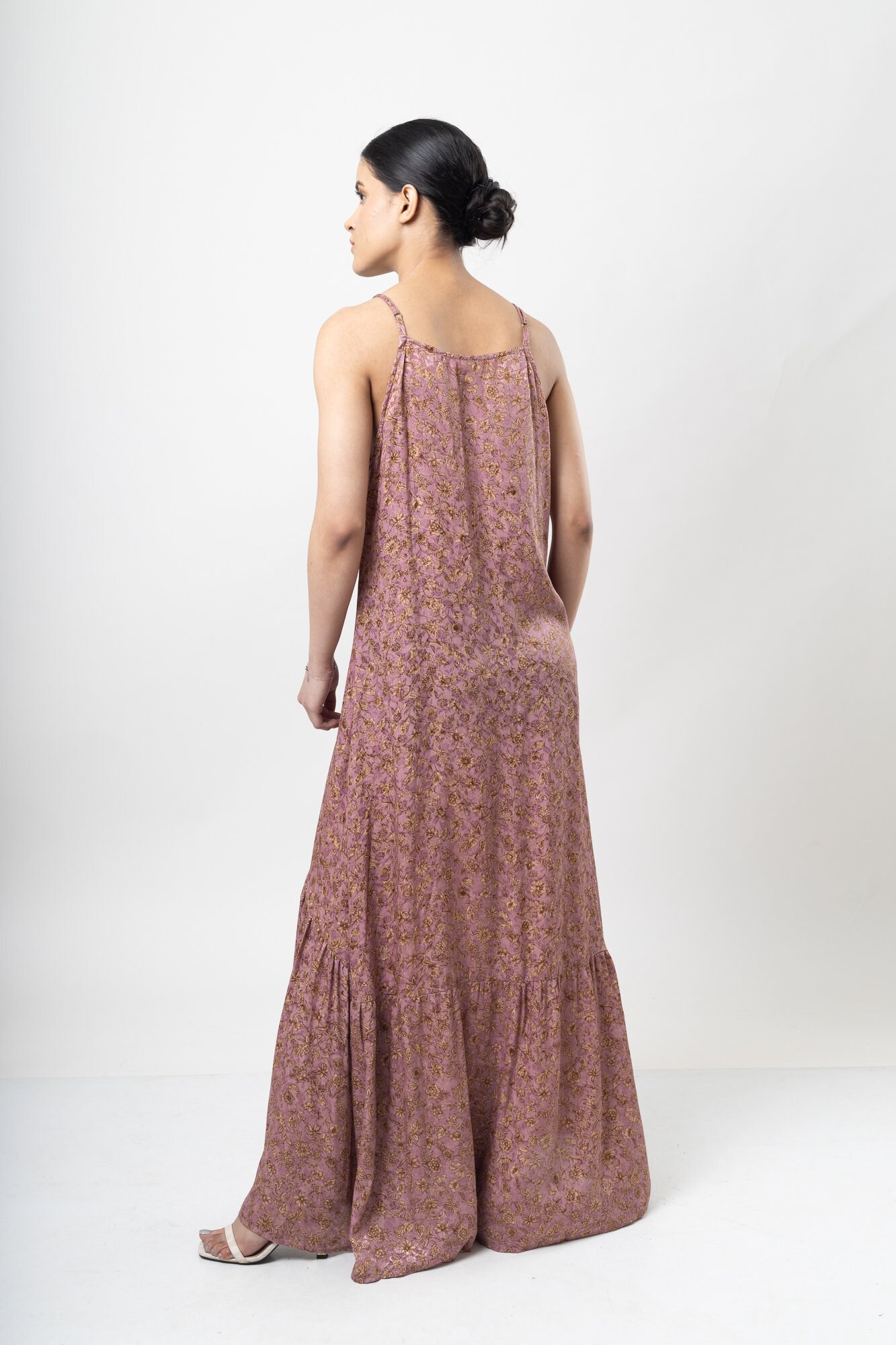 O-Neck Embroidered Button Maxi Dress