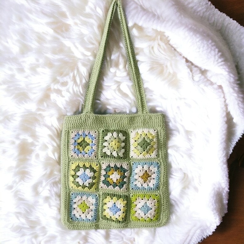 Crochet shoulder bag with flowers stitched, Crochet finished product, Crochet Bag Flower Bag, Crochet Tote bag,Crochet Beach Bag zdjęcie 1