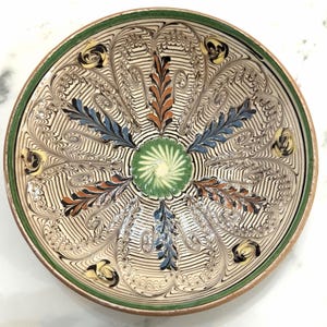 Vintage RO Signed Studio Pottery Bowl Sgraffito Hand Thrown Art Clay Dish