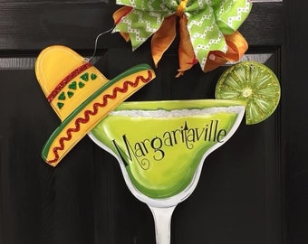 Summer Cocktail Margarita with Hat