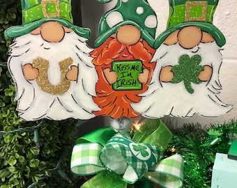 St Patrick's Day--Leprechaun Gnome Table Topper