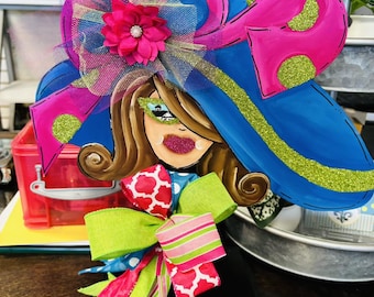 Derby-Girl in Hat Table Topper