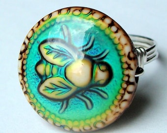 Honey Bee Mood Ring Color Changing Ring Novelty Ring Wire Wrapped in Sterling Silver Cocktail Ring Statement Ring