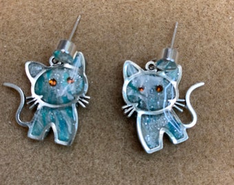 Adorable Blue Sparkle Cat Post Earrings