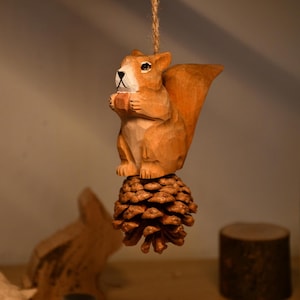 Hand-Carved Wooden Squirrel Ornament: Rustic Tree Decoration Christmas Ornament Gift for Friends