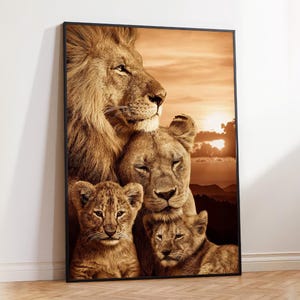 Famiglia di leoni con 2 cuccioli / Arte della fauna selvatica per decorazioni da safari / Decorazioni murali per la famiglia / Poster di animali con primo piano di leoni / Tela con animali selvatici per amanti dei leoni