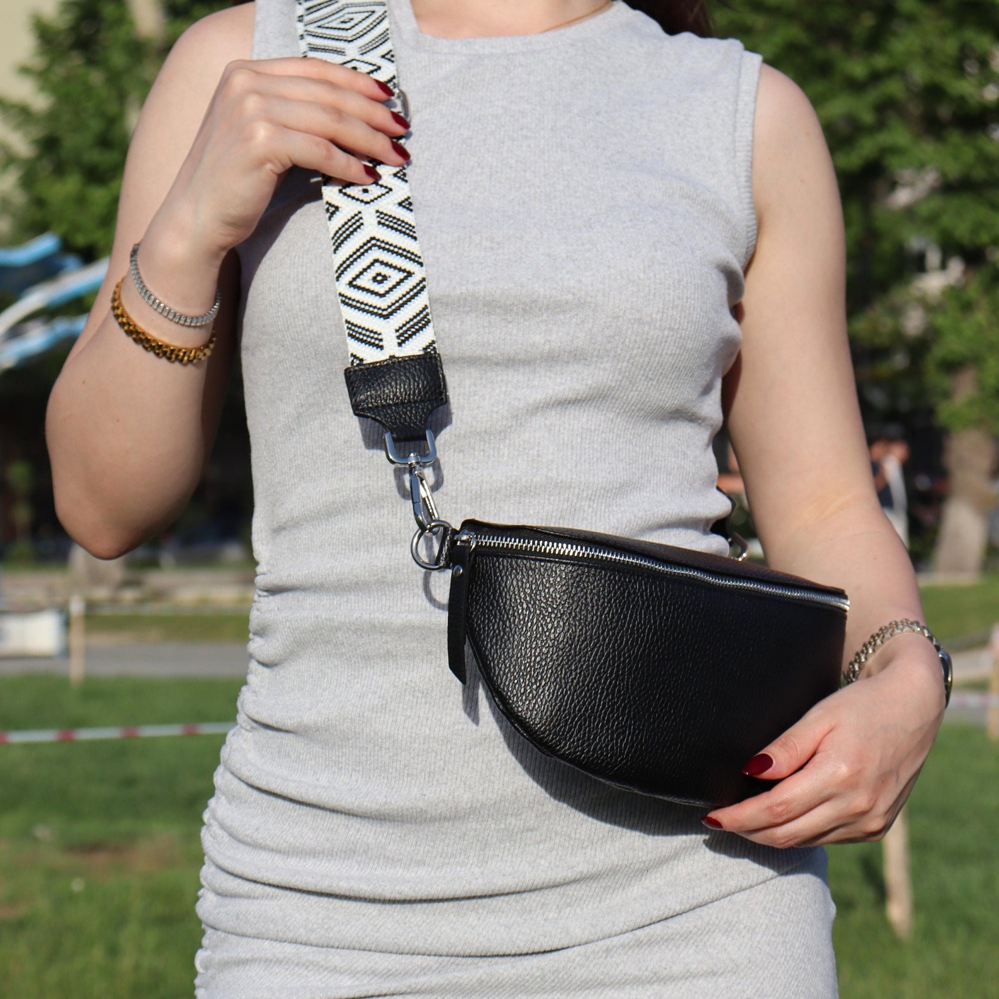 Umhängetasche mit wechselband Clearance