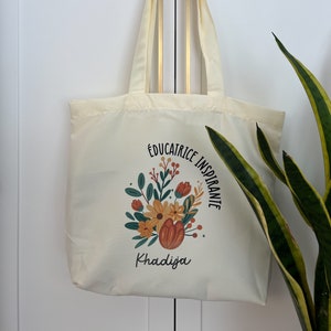 Sacs Fourre-Tout Uniques : Tote Bag Personnalisé pour Toutes Vos Aventures"