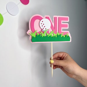 Topper na tort w kształcie golfa dla dziewczynki, Pink Hole In One Golf Pierwsze urodziny, Golf Birthday Girl, Sportowe urodziny, 1st Golf Pink Cake Topper, Golf Topper