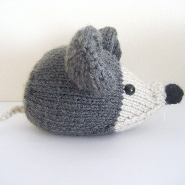 Amigurumi Knit Little Mouse Pattern Digital Download