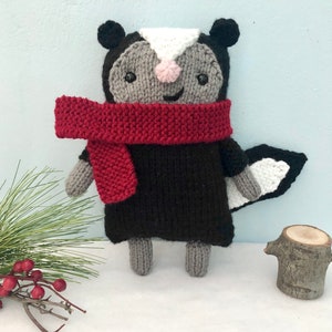 Amigurumi Knit Skunk Pattern Digital Download imagem 4