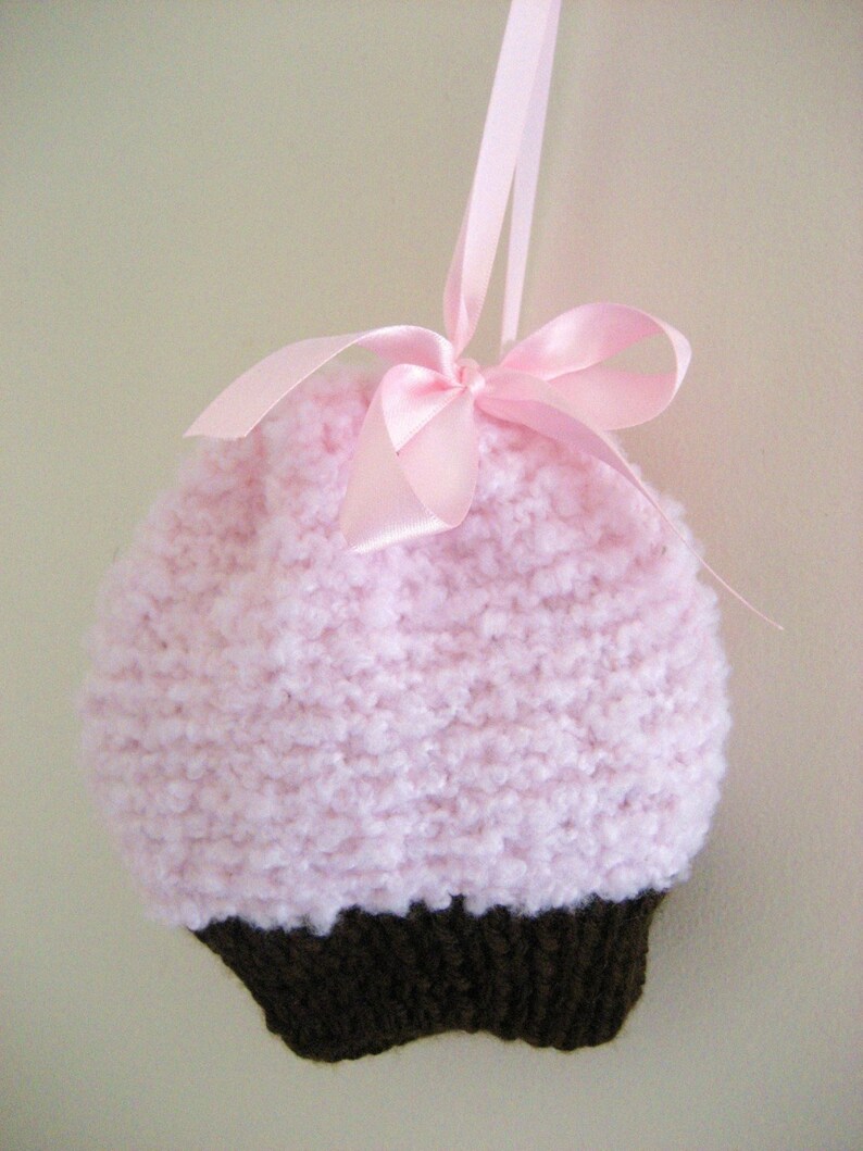 Sale Amigurumi Knit Simple Cupcake Purse Pattern Digital Download image 3