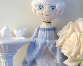 Amigurumi Knit Marie Antoinette Doll Pattern Digital Download