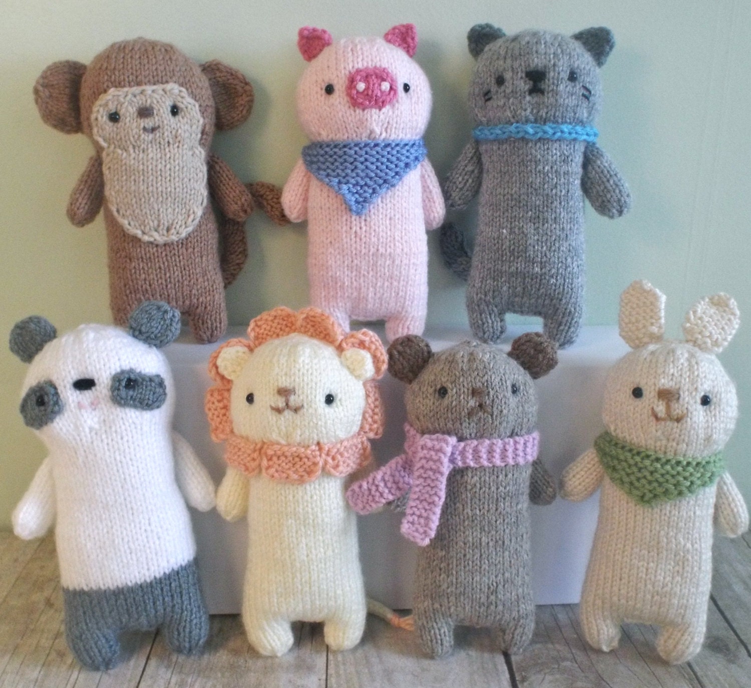 Knit Miniature Gray Owl  Knitted stuffed animals, Miniature knitting,  Amigurumi doll
