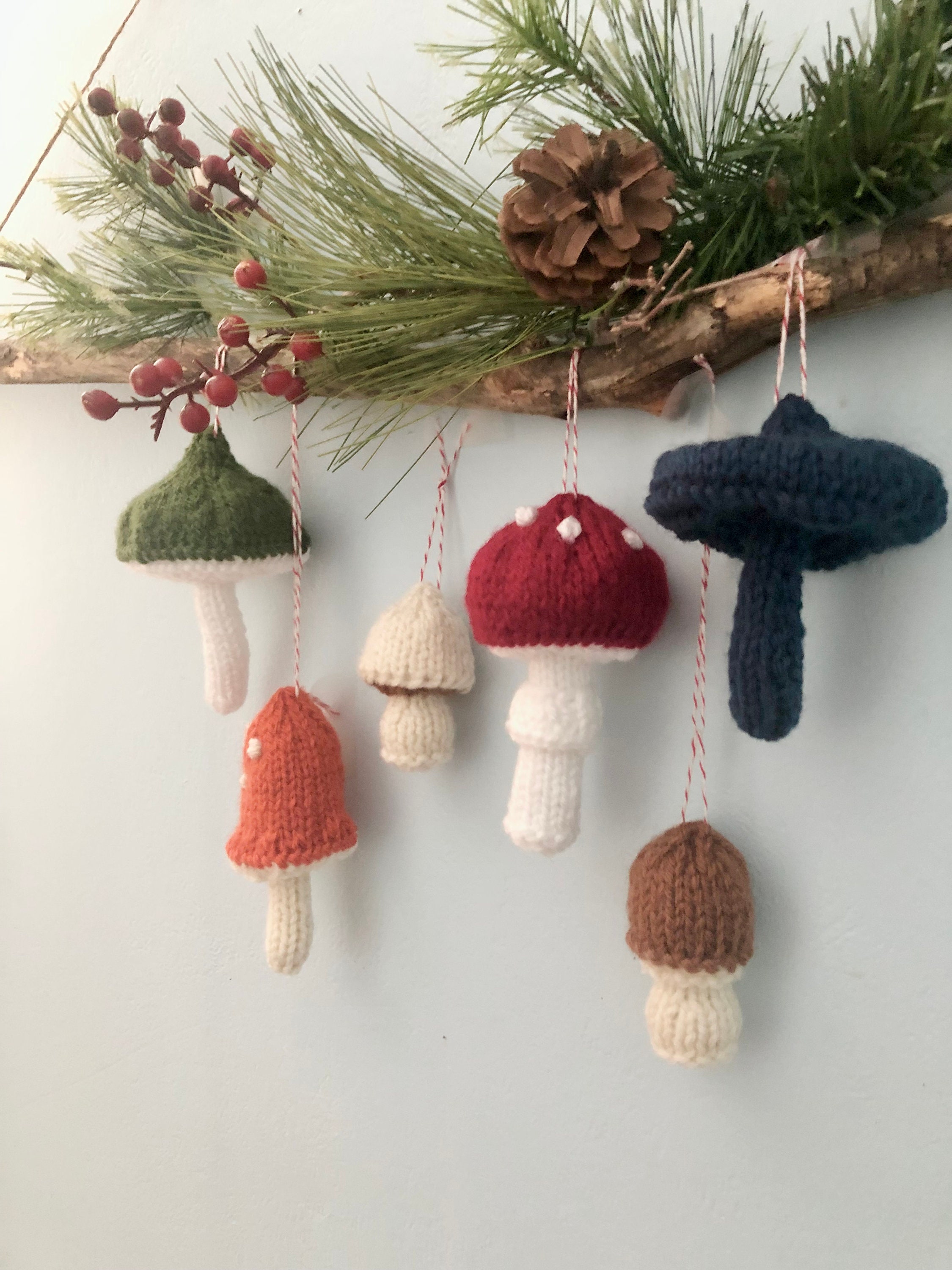 Vintage Knitting Mushroom # ST-25445- i cord Maker! Lori Holt